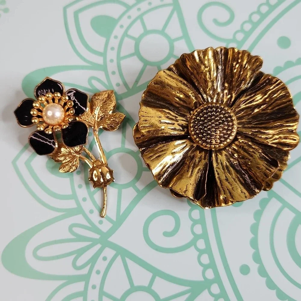 ****SOLD****Jewelry Lot 64. Vintage to Modern - Picture 14 of 16